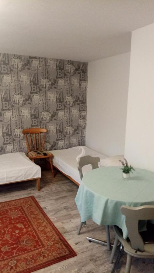 Hostel Poznan Ngoại thất bức ảnh