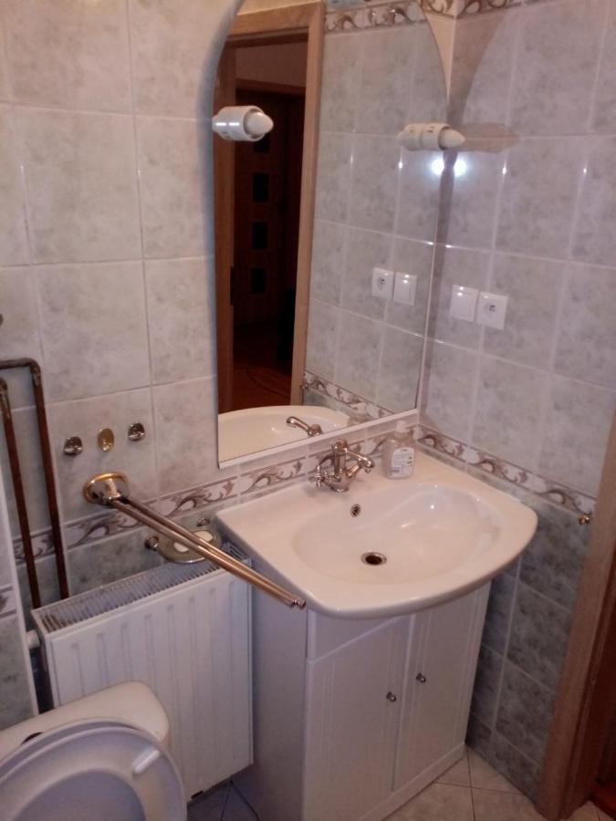 Hostel Poznan Ngoại thất bức ảnh
