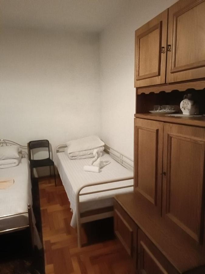 Hostel Poznan Ngoại thất bức ảnh