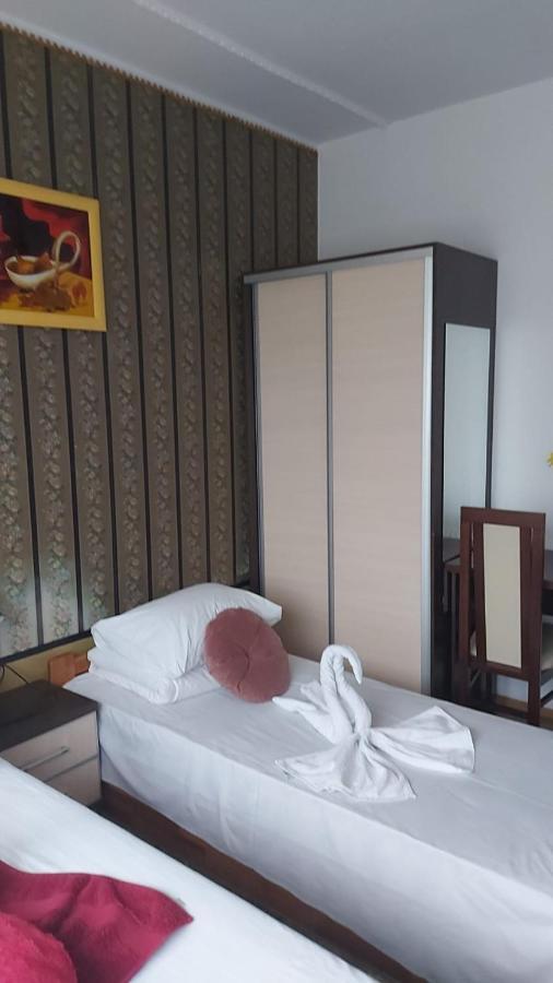 Hostel Poznan Ngoại thất bức ảnh