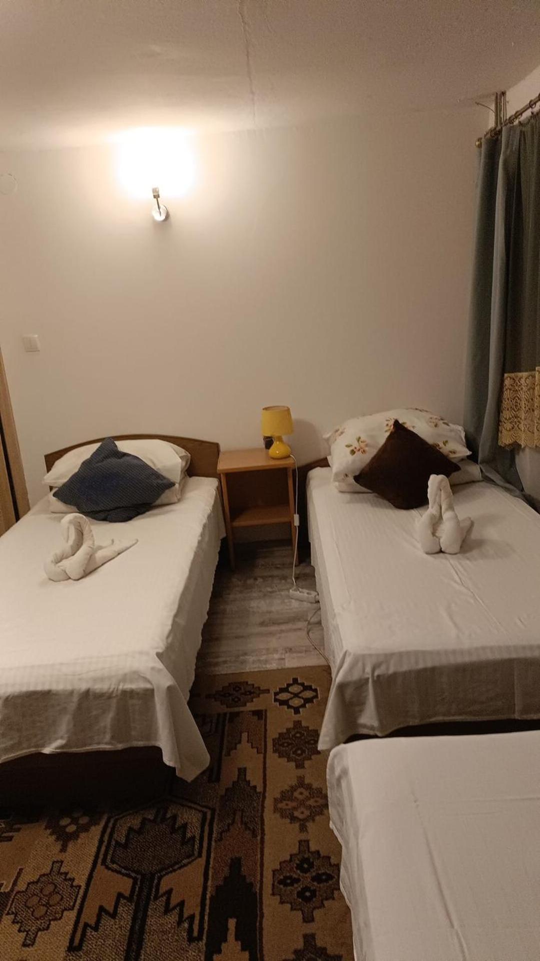Hostel Poznan Ngoại thất bức ảnh
