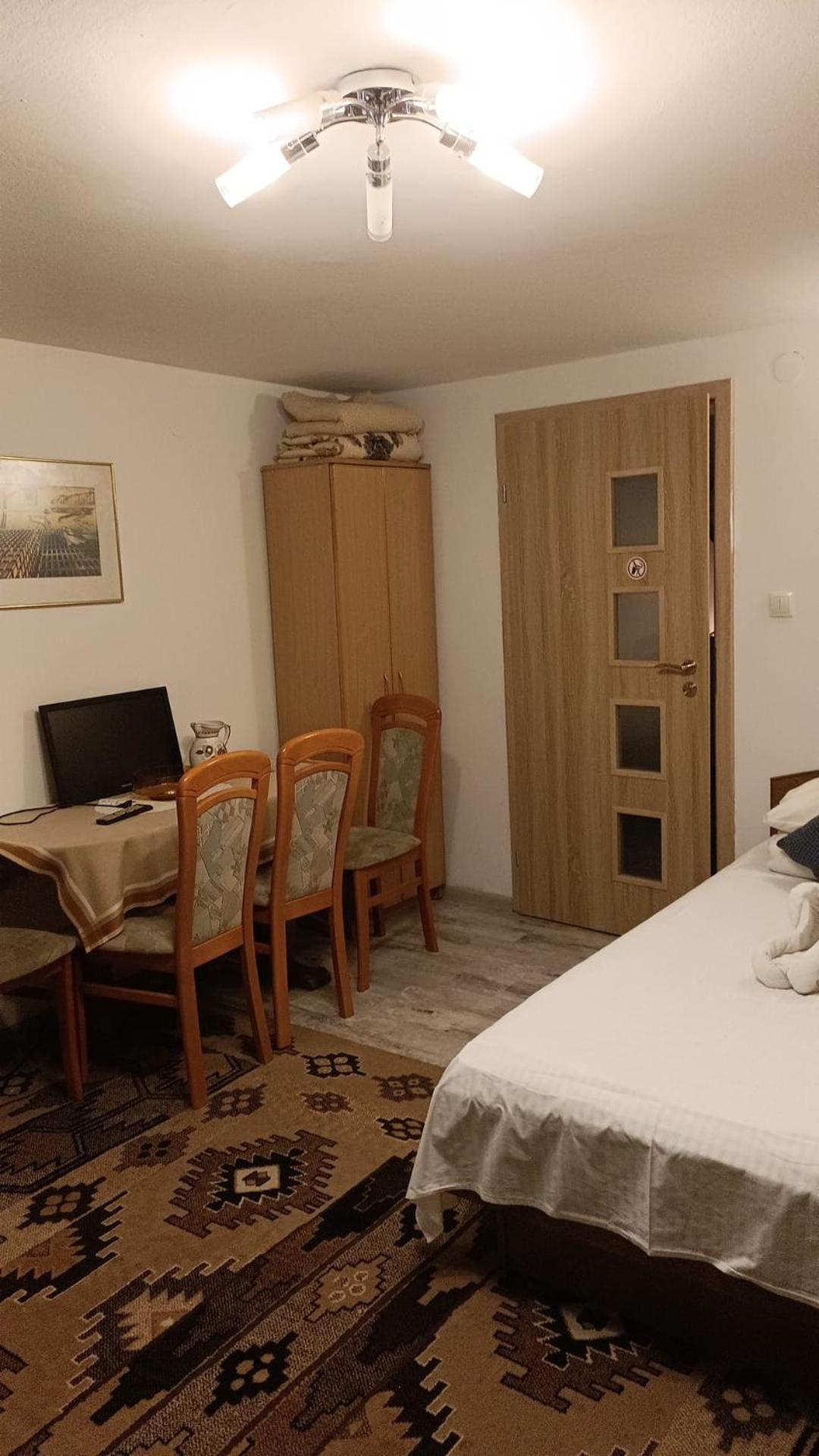 Hostel Poznan Ngoại thất bức ảnh