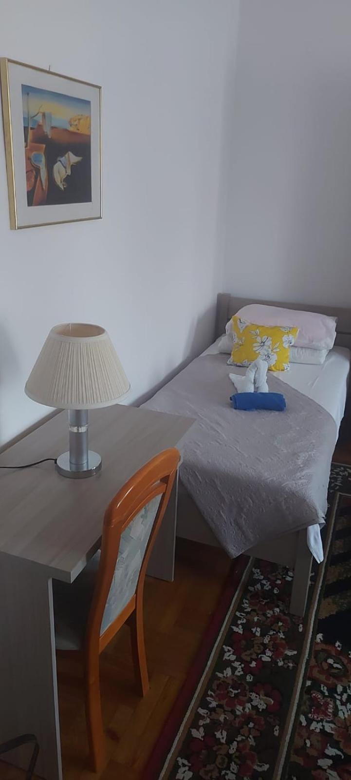 Hostel Poznan Ngoại thất bức ảnh