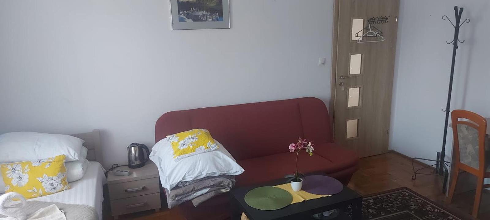 Hostel Poznan Ngoại thất bức ảnh