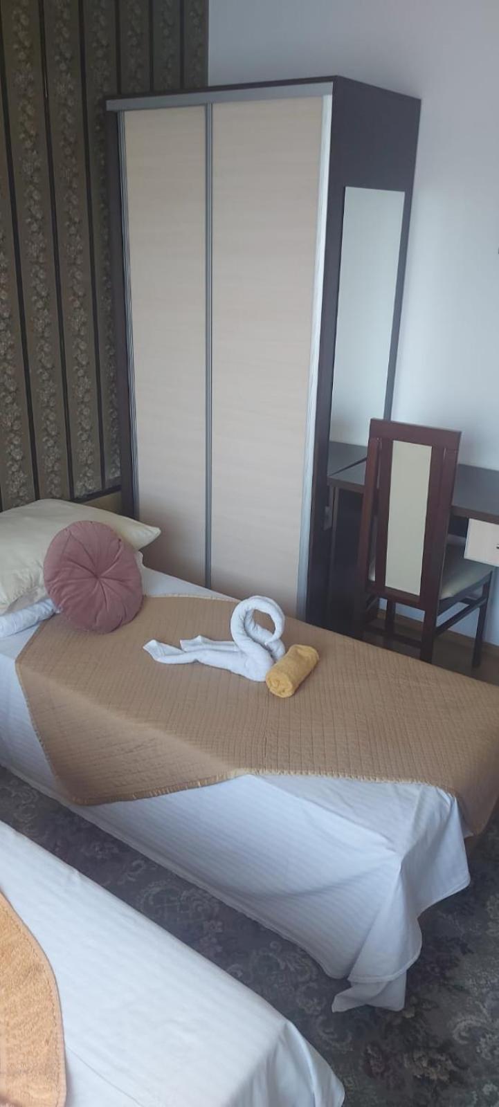 Hostel Poznan Ngoại thất bức ảnh