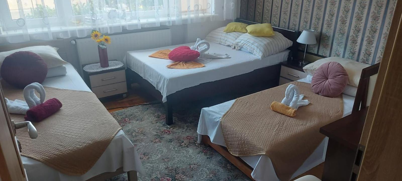 Hostel Poznan Ngoại thất bức ảnh